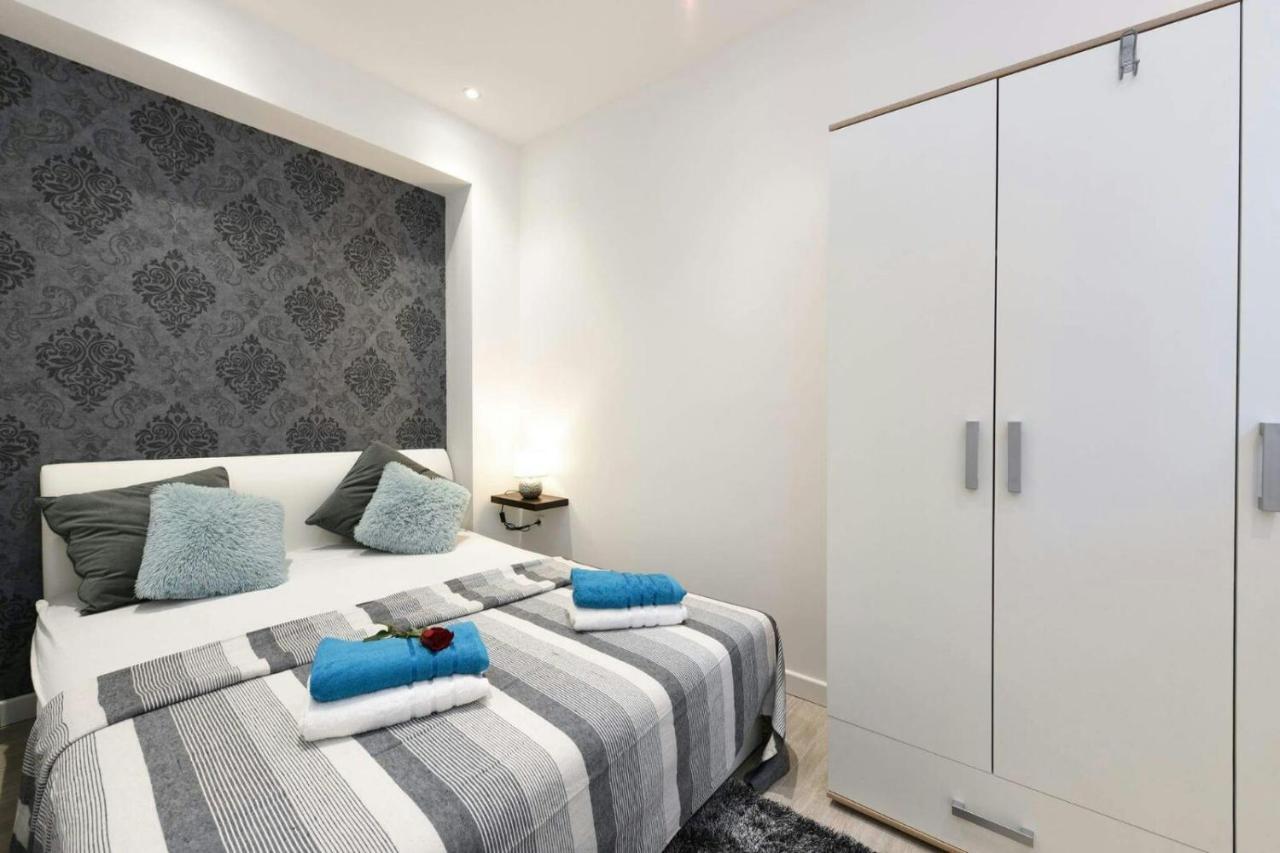 G&T Apartment ซาดาร์ ภายนอก รูปภาพ