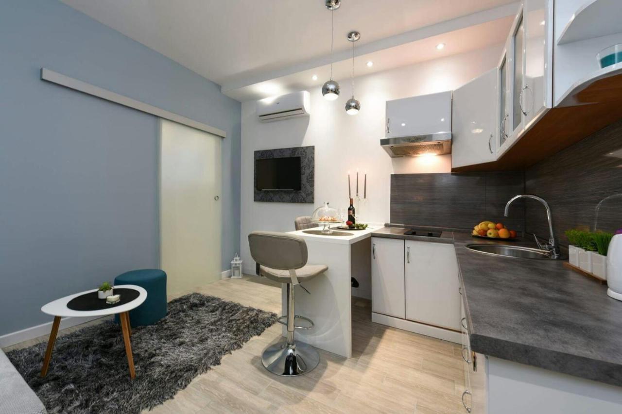 G&T Apartment ซาดาร์ ภายนอก รูปภาพ